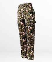 Plus-size pink camo cargo pants side view, emphasizing the side pockets and stylish cut.